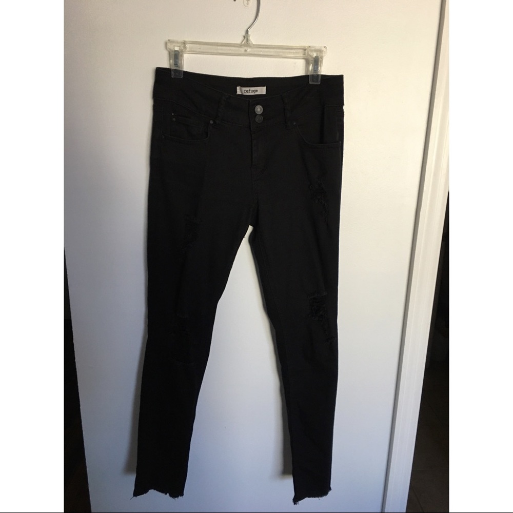 Refuge Black Denim Jeans